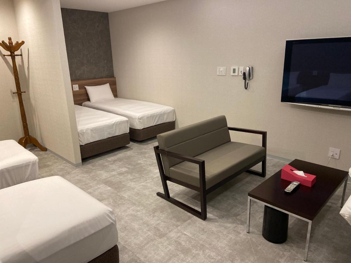 Hotel My Dearⅱ (Adults Only) Osaka Exterior foto